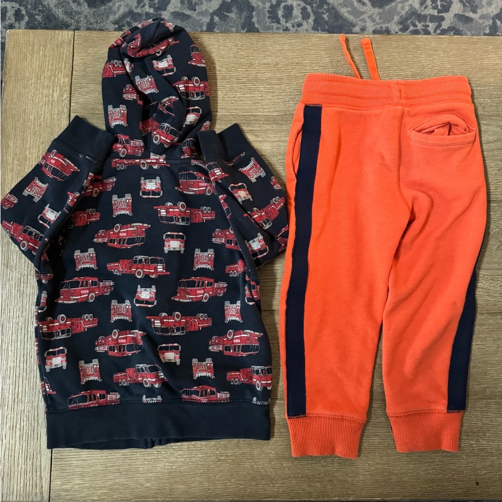 Gap hoodie with zipper toddler size 3t - Picture 5 of 6